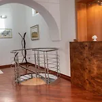 La Finestra Sulla Piazza